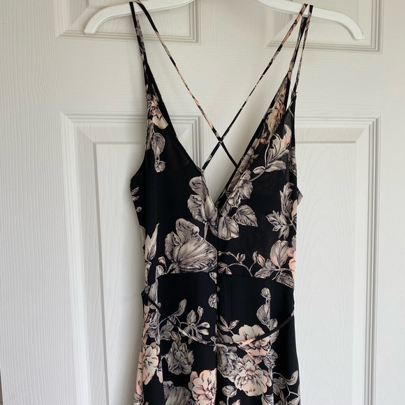 Floral wrap dress - Picture 3 of 5